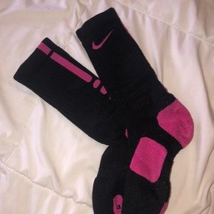 Nike Elites